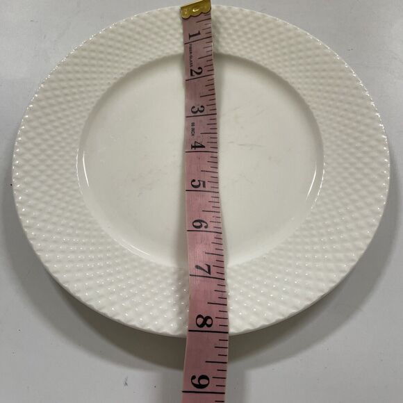 Mikasa Bone China Huntington Set of 4 Salad Plates 8 1/4" White Dishes - Picture 9 of 10